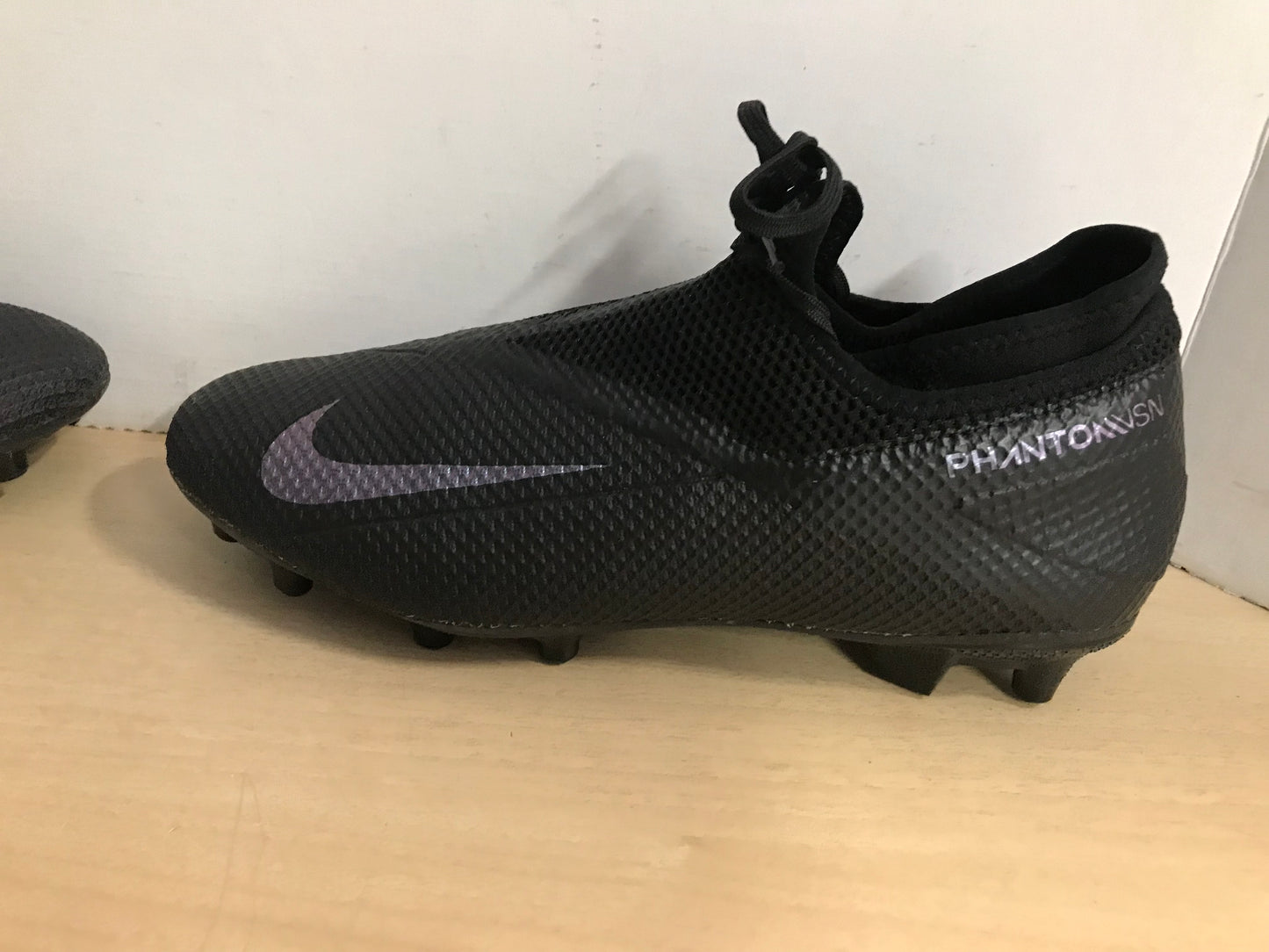 Soccer Shoes Cleats Men's Size 9 Nike Phantom Vision 2 Slipper Foot Black Grey Excellent