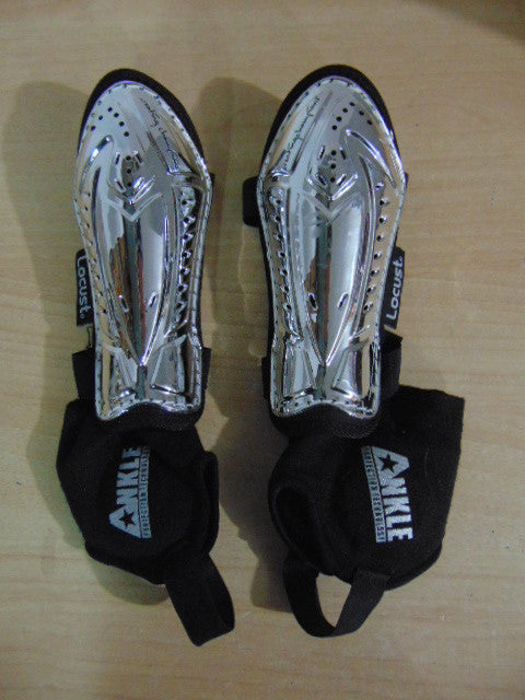 Soccer Shin Pads Child Size Small 4-6 Maximus Silver Black
