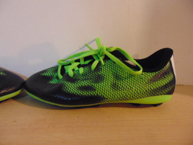 Soccer Shoes Cleats Child Size 4  Adidas Green Black Skin