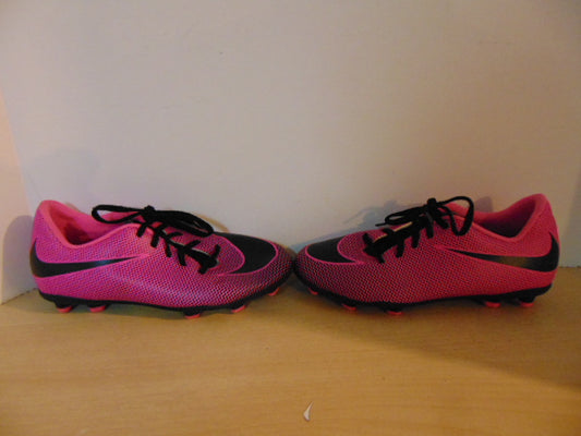 Soccer Shoes Cleats Child Size 6 Nike Fushia Black