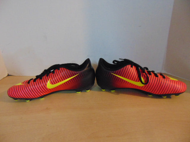 Soccer Shoes Cleats Men's Size 6 Youth Nike Mercurial Fushia Black Yellow