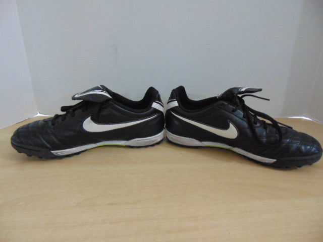 Soccer Shoes Cleats Indoor Child Size 4 Nike Black White