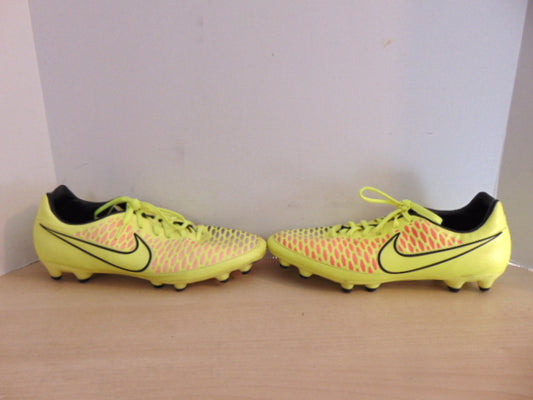 Soccer Shoes Cleats Men's Size 10 Nike Black Yellow Pink Minor Wear