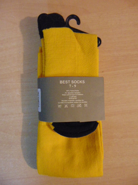 Soccer Socks Adult Size 7-9 Shoe Size Umbro Best Socks Classic NEW Yellow