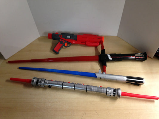Star Wars Collection Assorted Light Savers Guns Vintage And Modern
