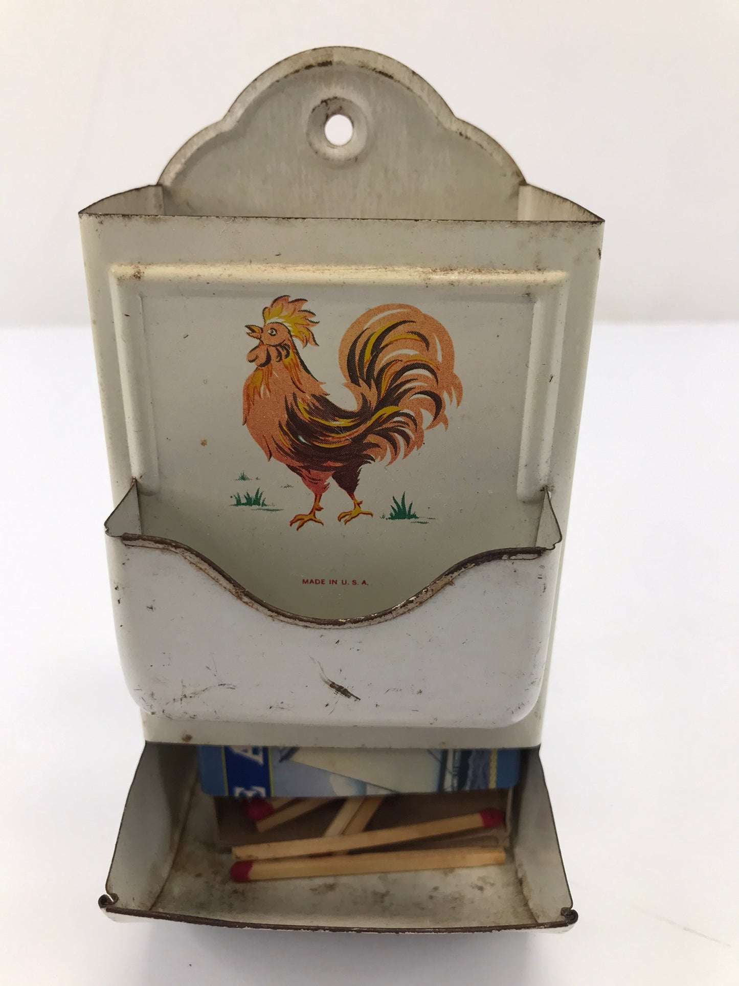 Vintage 1940's Wall Mounted Or Sitting Vintage Tine Rooster Matchstick Holder RARE