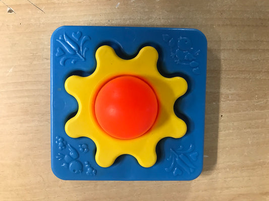 Fisher Price Vintage 1979 Crib and Playpen Sun Flower Puzzle RARE
