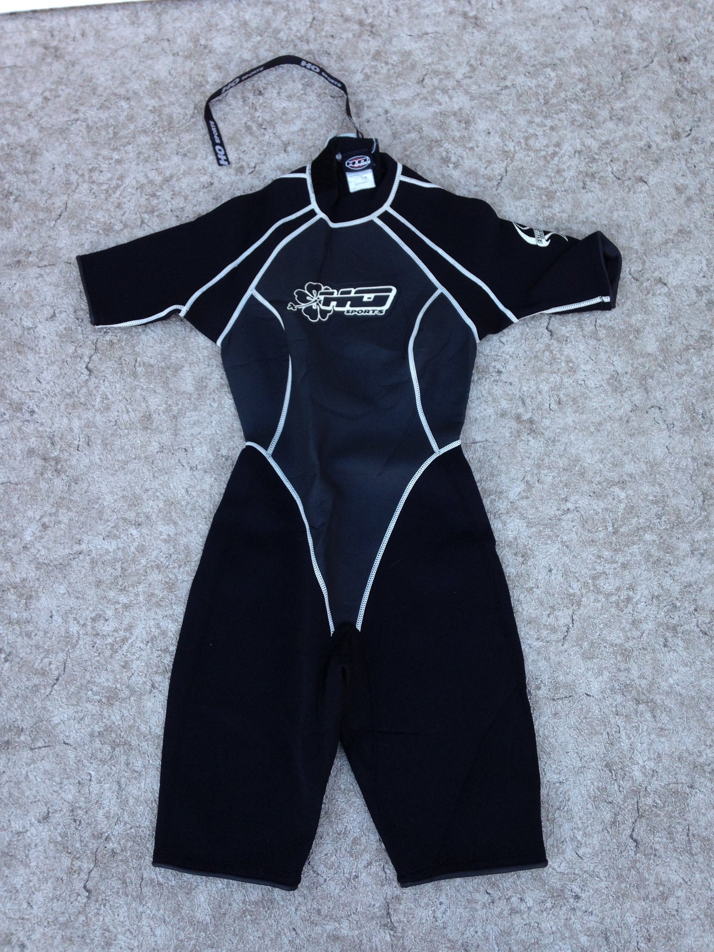 Wetsuit Ladies Size 7-8  HO Sports Black White 2-3 mm Neoprene New Demo Model