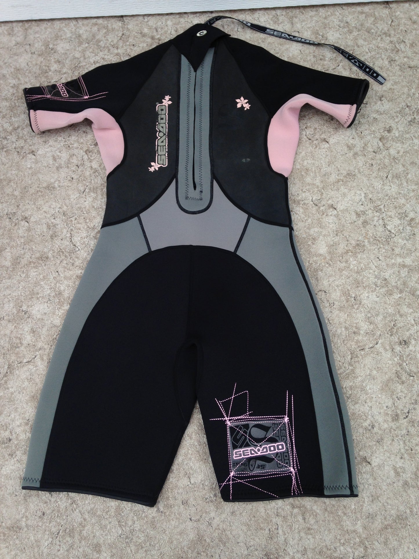 Wetsuit Ladies Size 11-12 Sea Doo Pink Black Grey 2-3 mm Surf Ski Excellent