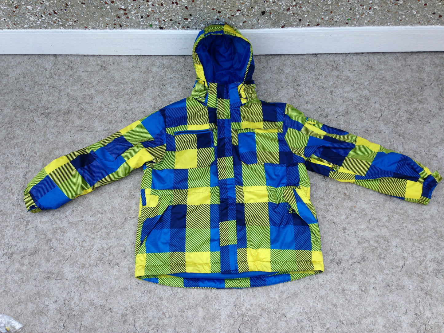 Winter Coat Men's Size Large Athletic Blue Lime  Snowboarding With Snow Belt Excellent