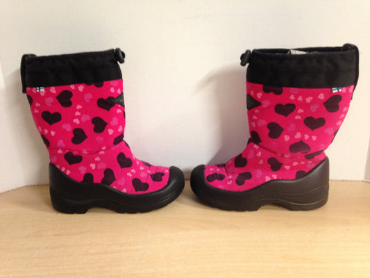 Winter Boots Child Size 11.5 Kuoma Snowlock Made In Finland -30 degree Rating  Pink Hearts Excellent