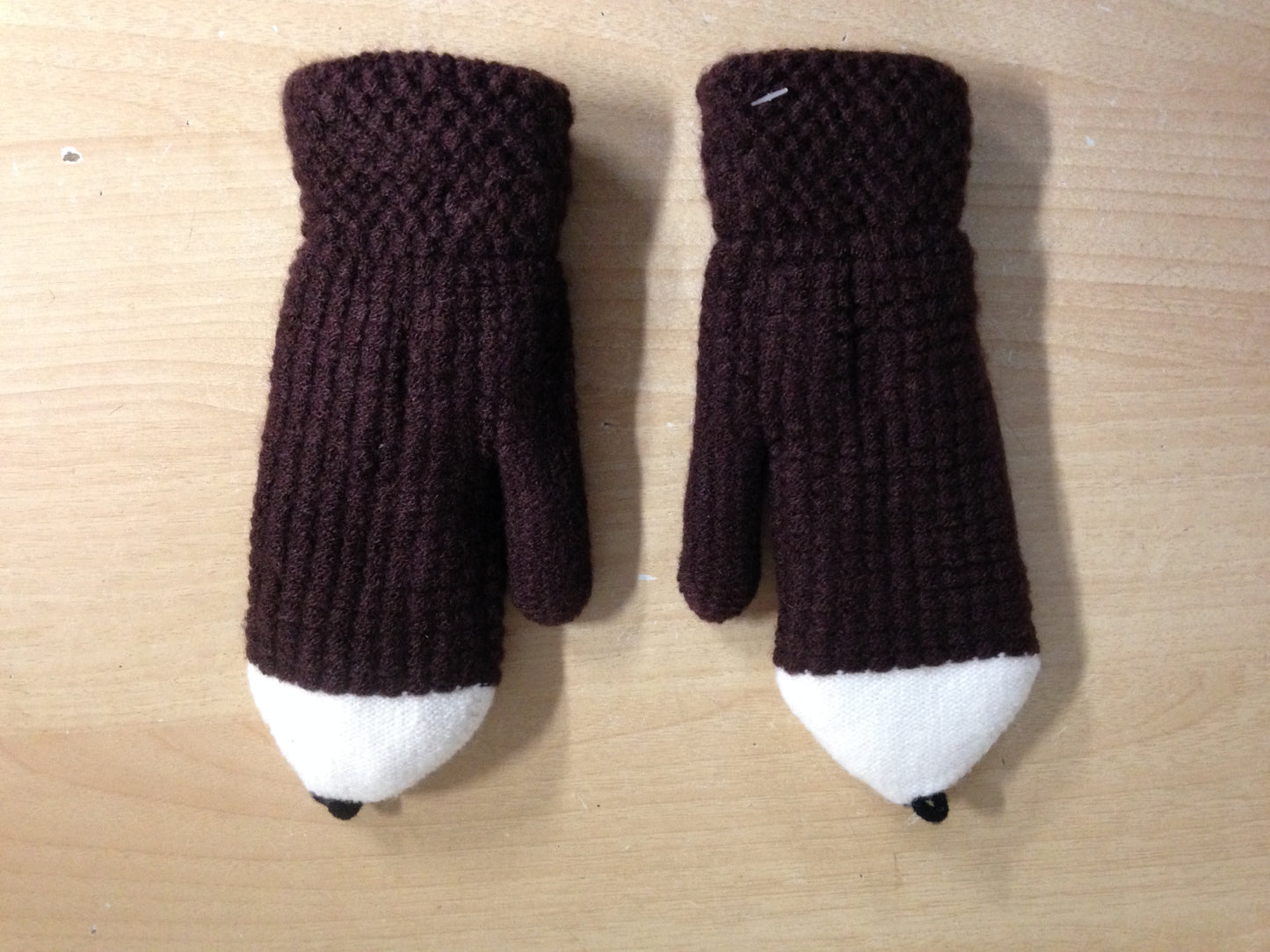 Winter Gloves and Mitts Child Size 10-12 Possum Knit Plush Inside New Demo Model