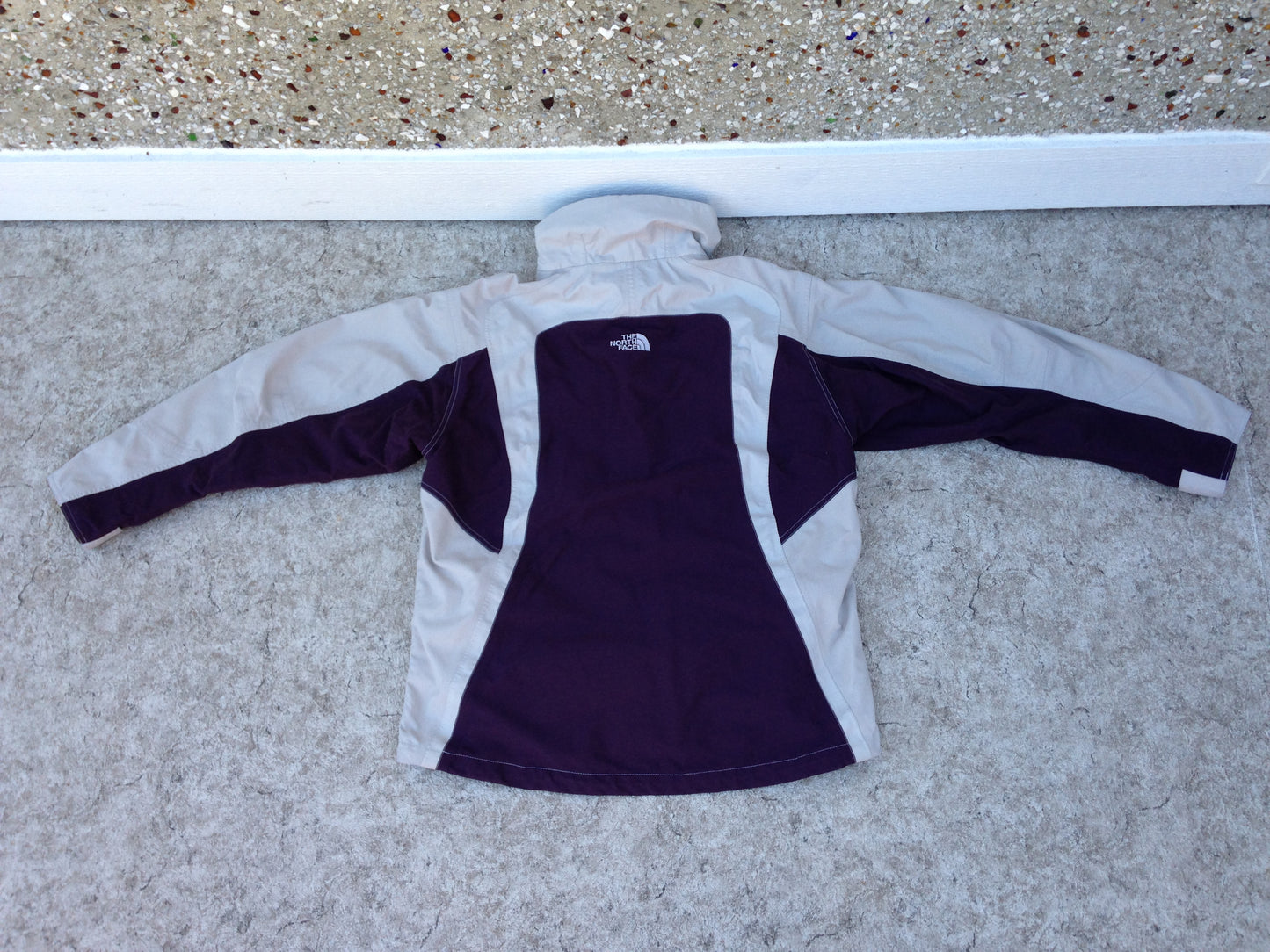Winter Coat Ladies Size Large The North Face Grey Purple With Snow Belt Excellent