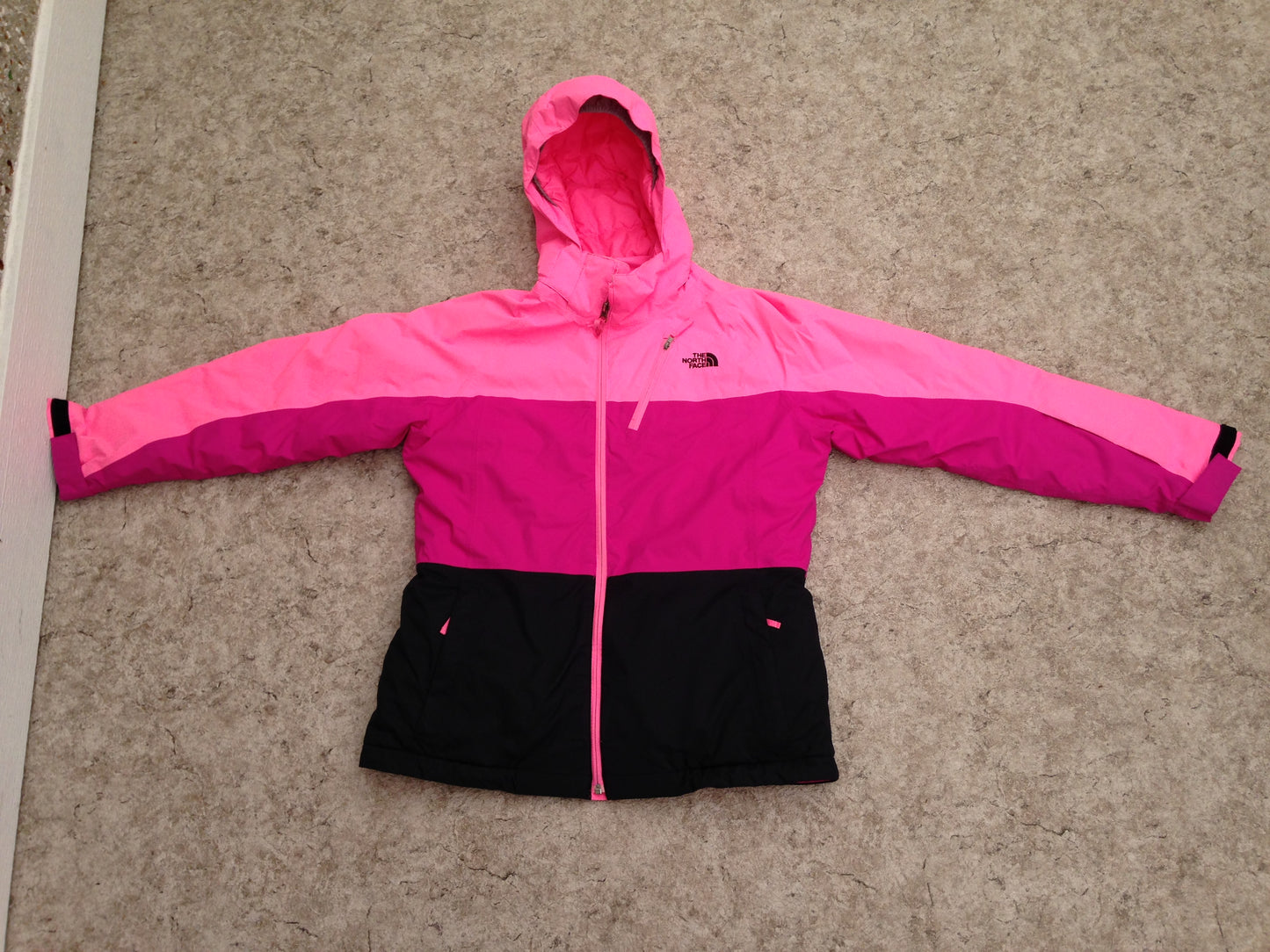 Winter Coat Child Size 14 The North Face Hyvent Snow Boarding Pink Black With Snow Belt