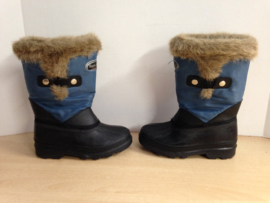Winter Boots Child Size 13 Maple Leaf Blue Black With Faux Fur