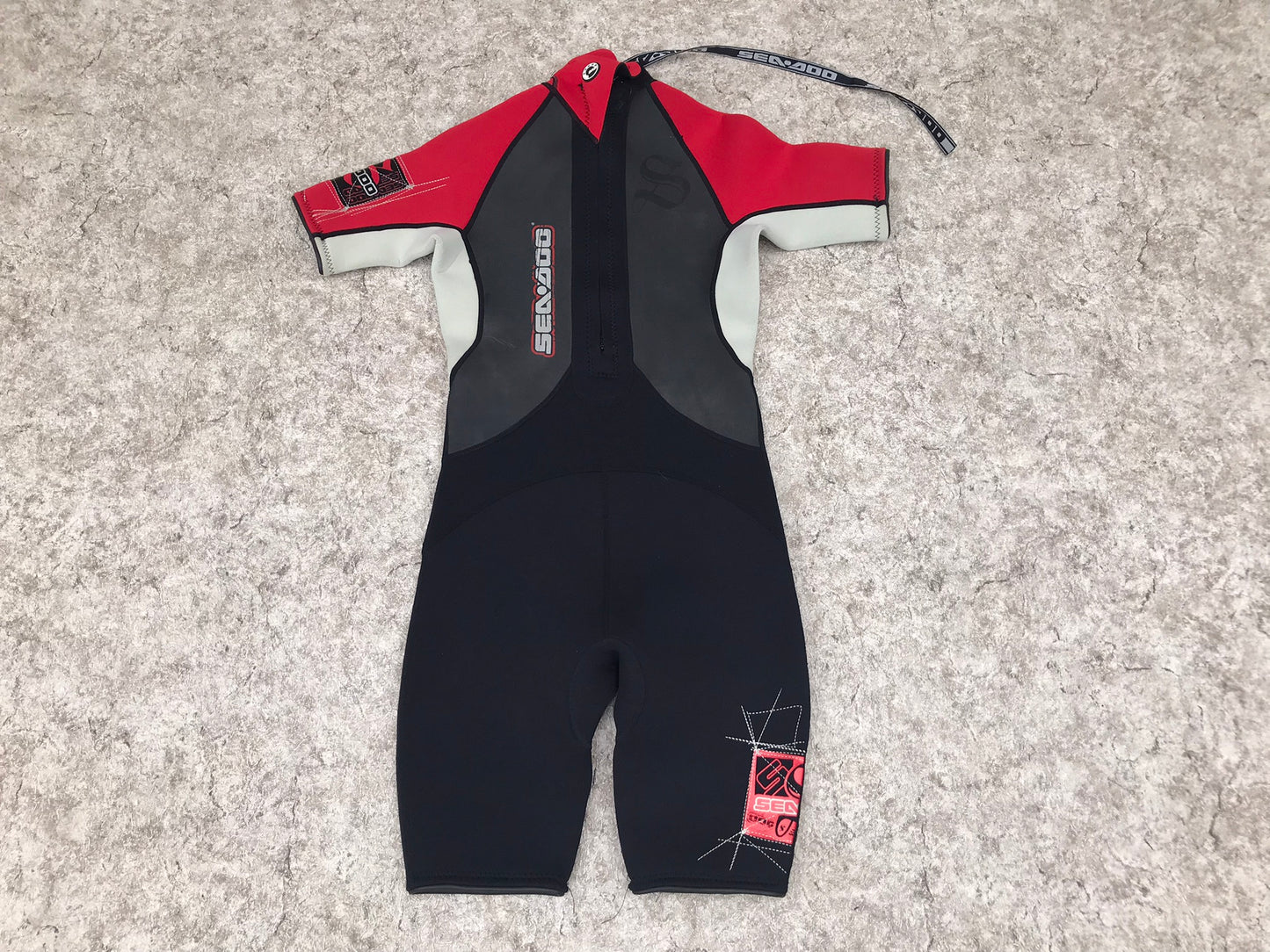 Wetsuit Child Size 14 Sea Doo Red Black 2-3 mm Excellent