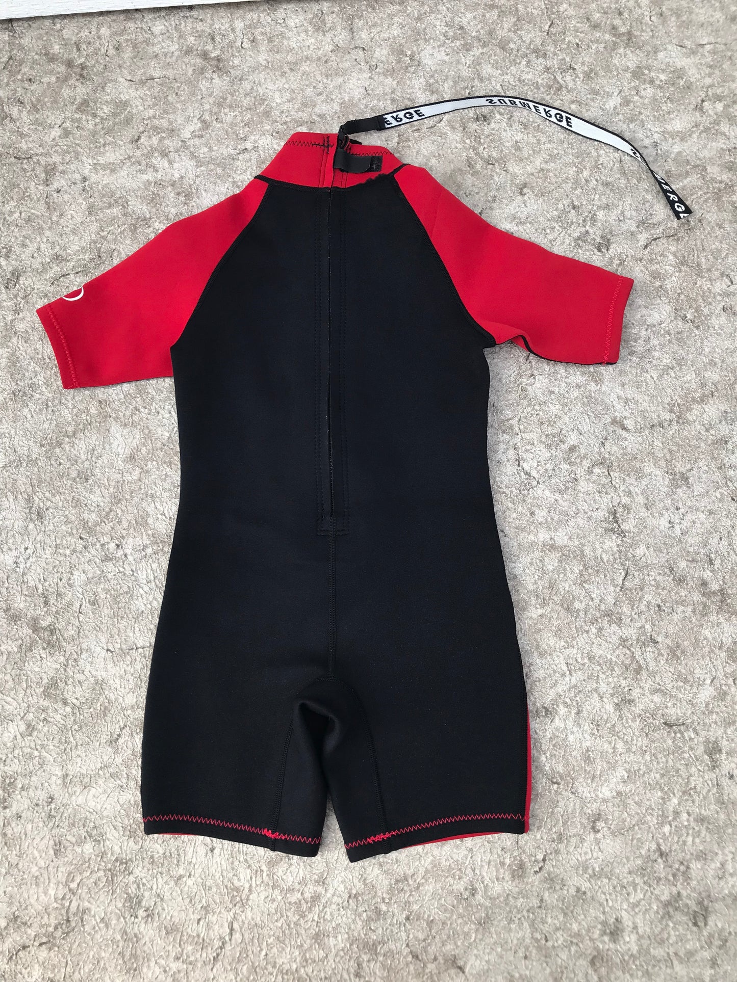 Wetsuit Child Size 8 Submerge Black Red 2-3 mm Neoprene