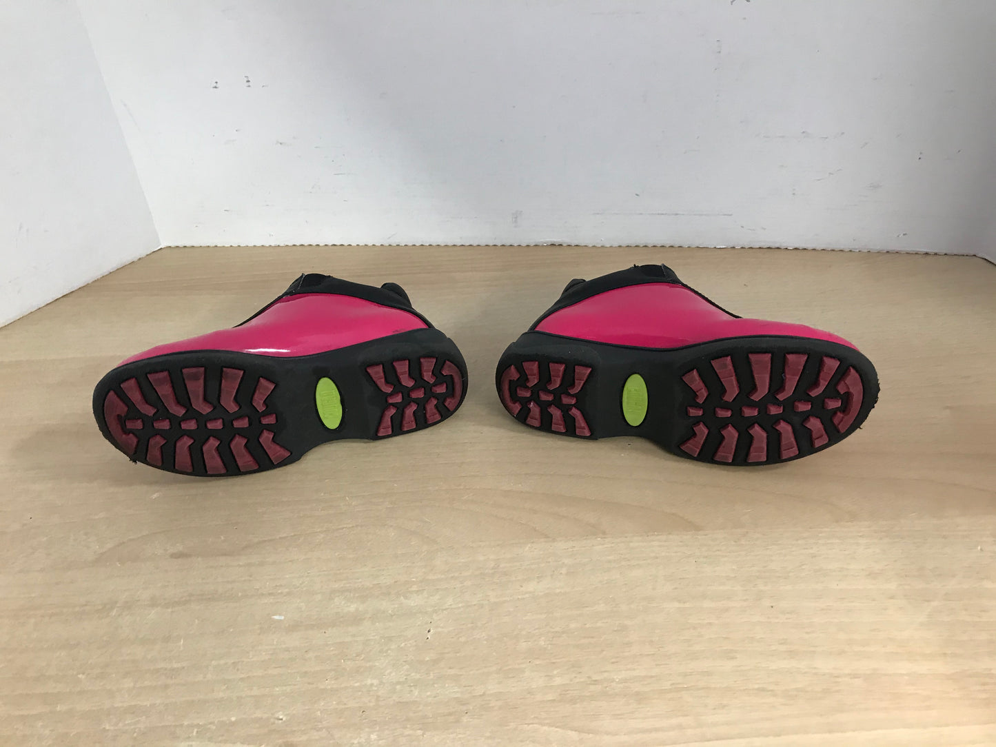 Winter Boots Child Size 10 Toddler Front Zip Up Rubber Soles Excellent  JP 5596 A
