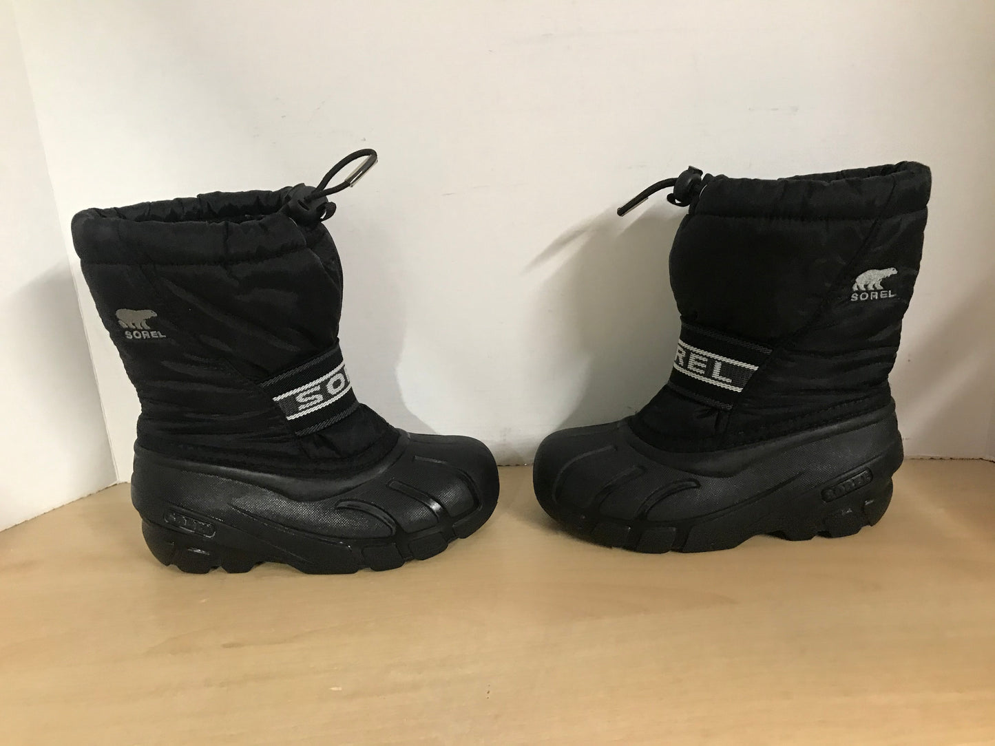 Winter Boots Child Size 12 Sorel Black With Liner