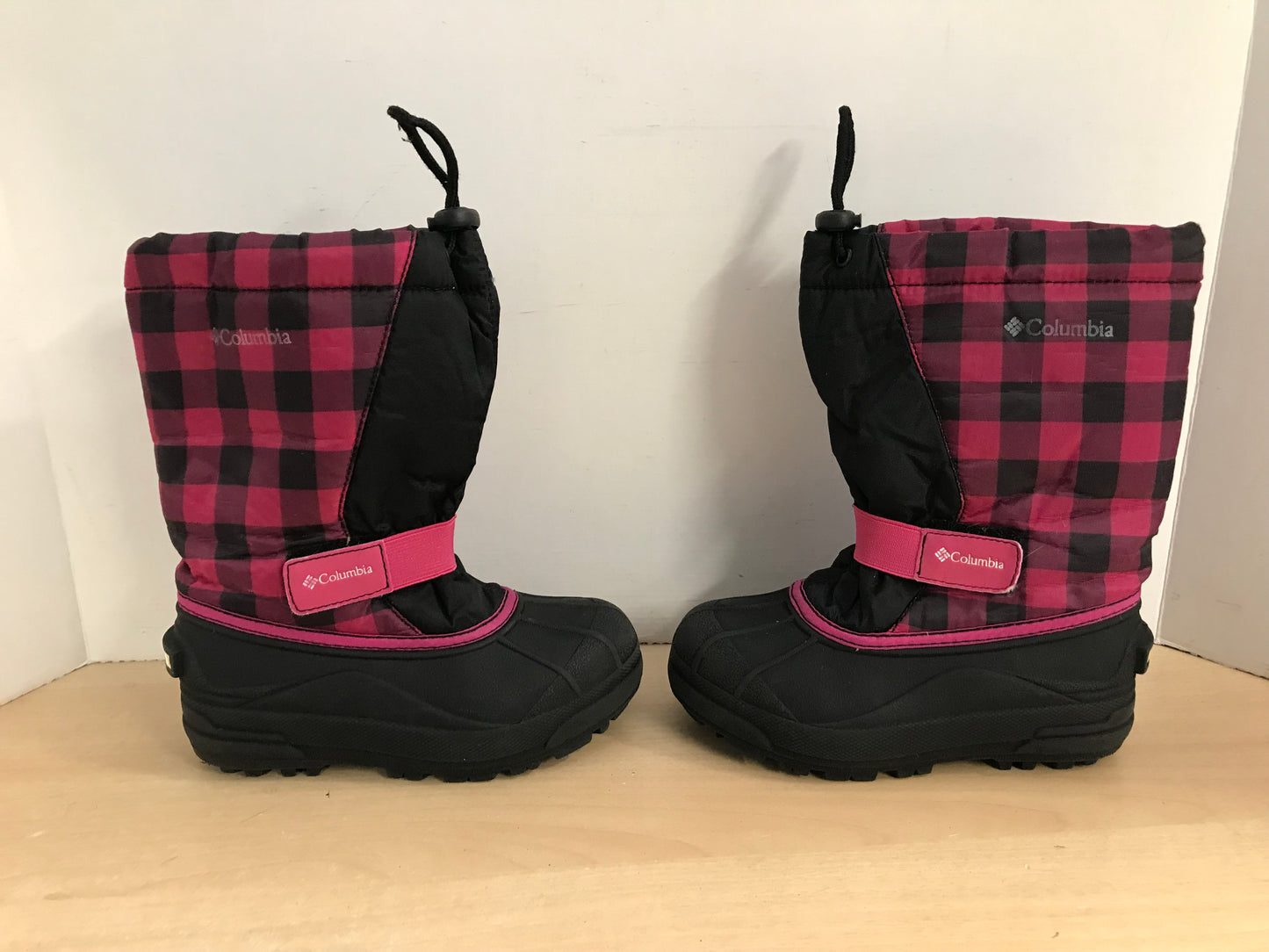 Winter Boots Child Size 13 Columbia Black Pink With Liners Excellent