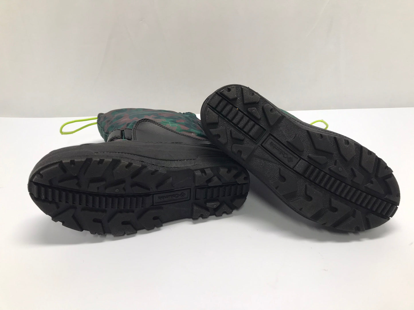 Winter Boots Child Size 3 Columbia With Liner Green Black As New