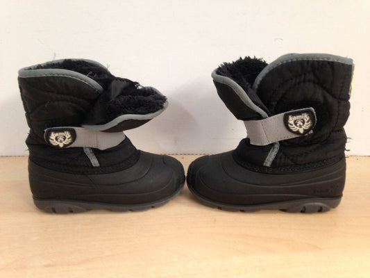 Winter Boots Child Size 9 Kamik Black Grey Minor Wear