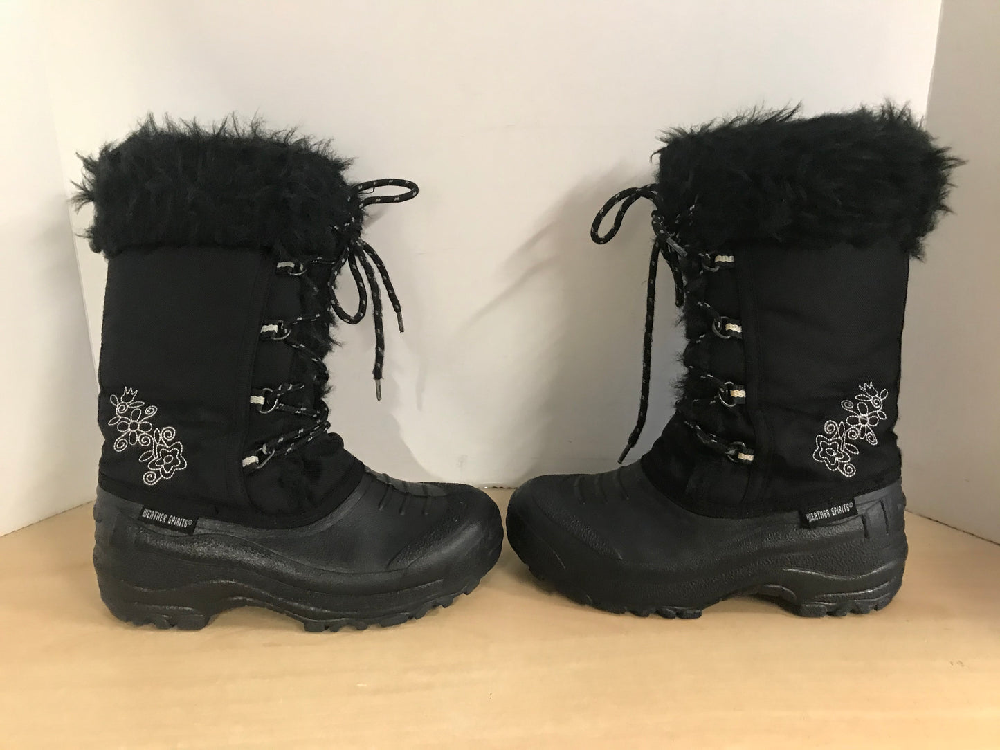 Winter Boots Ladies Size 6 Weather Spirit Black Faux Fur Excellent As New