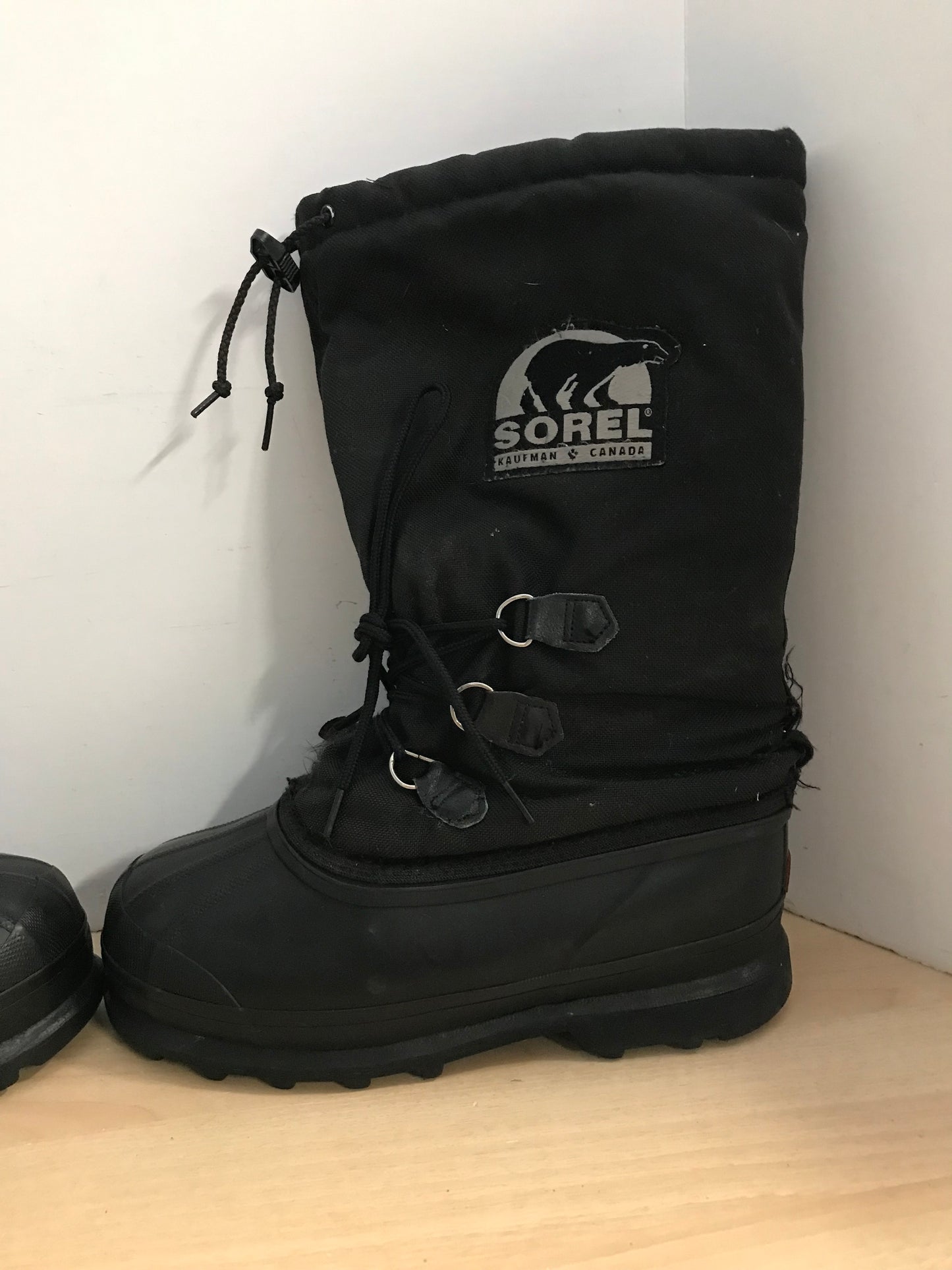 Winter Boots Men's Size 10 Sorel With Liner Black Minor Wear