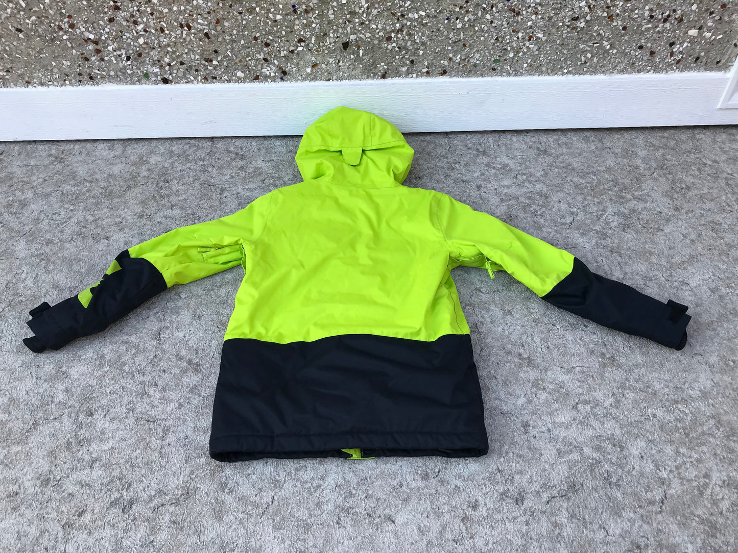 Winter Coat Child Size 10-12 DC Waterproof With Snow Belt Snowboarding Black Lime Excellent PT 3440