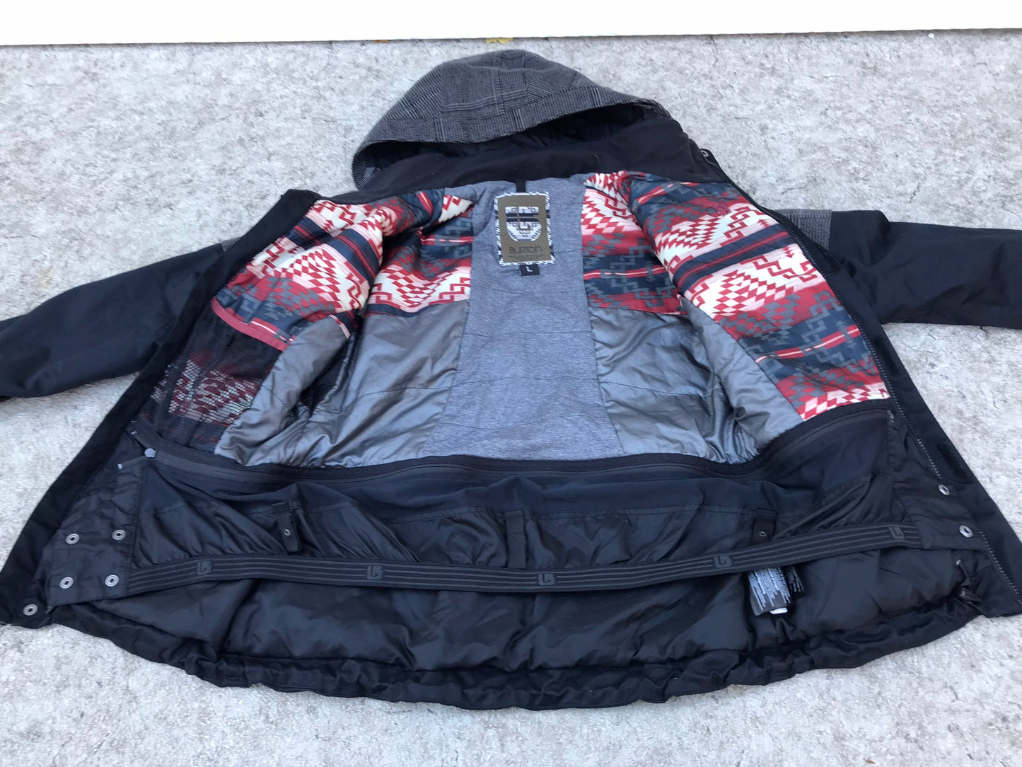 Winter Coat Child Size 14 Youth Burton Snowboarding Black With Snow Belt Outstanding Quality