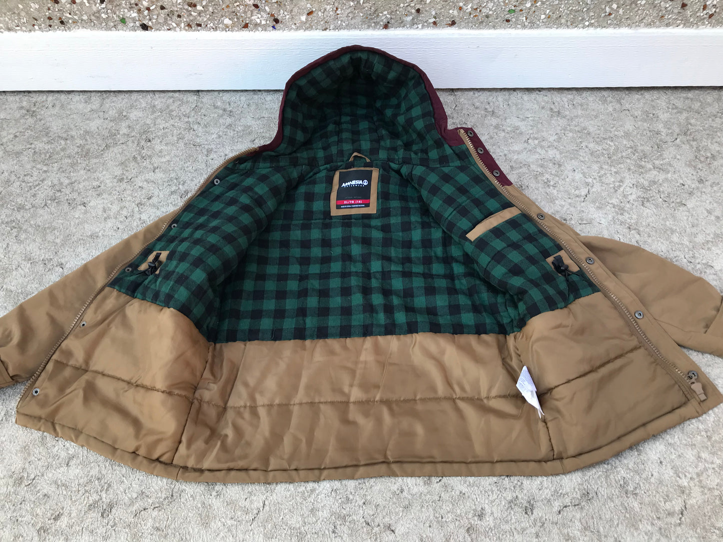Winter Coat Child Size 16 X Large Parka Outerwear Brown With Green Black Flannel Inside As New PT 3440