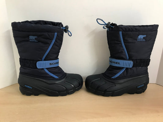 Winter Boots Child Size 3 Sorel Navy and Blue With Liner Excellent