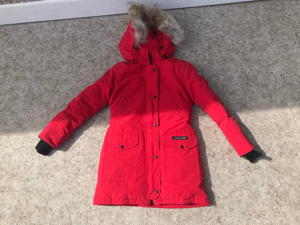 Winter Coat Ladies Size Small Canada Goose Trillium Authentic Goose Down Fur Parka Double Pockets