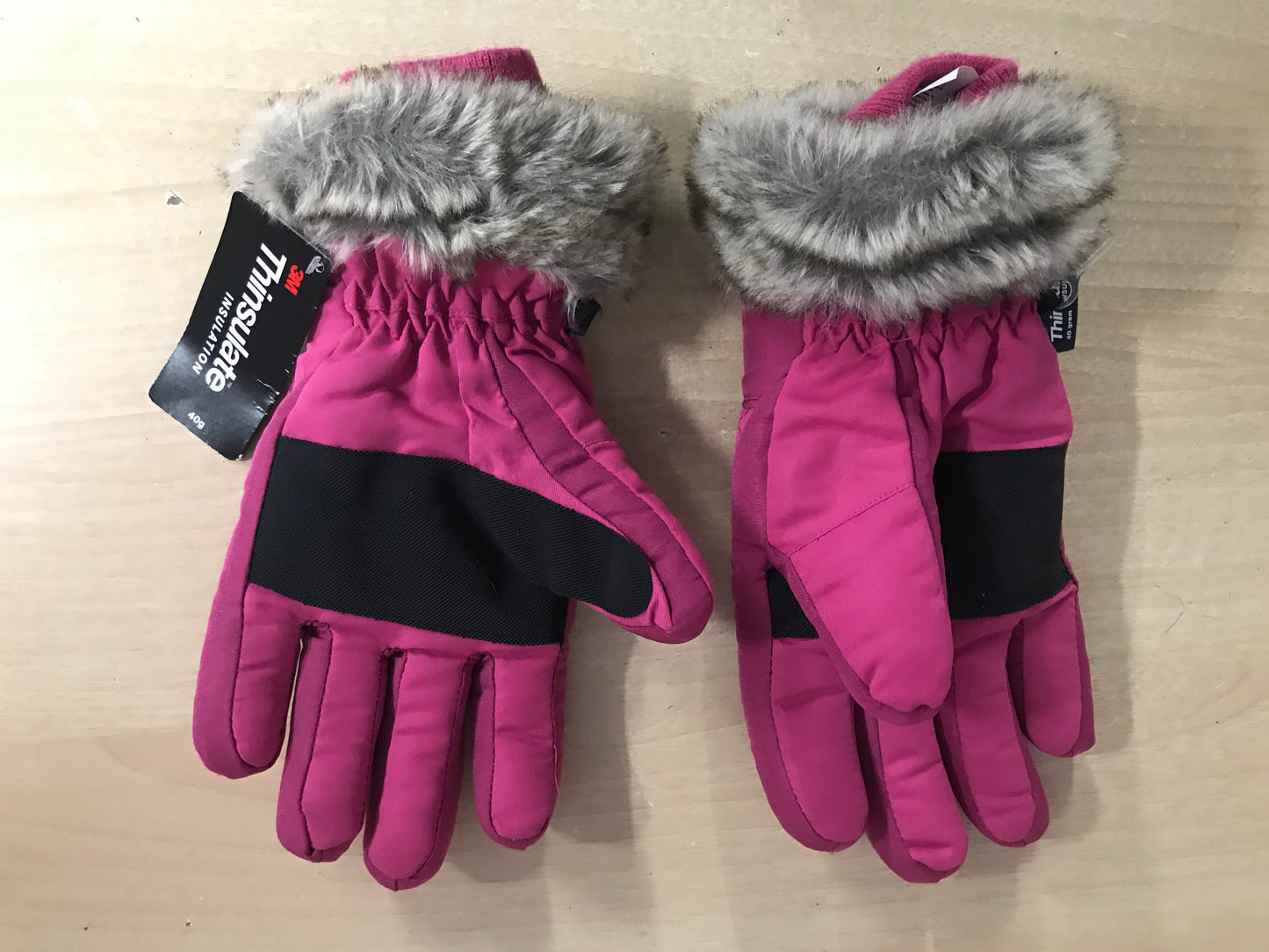 Winter Gloves and Mitts Child Size 10-12 Pink Grey With Faux Fur New With Tags