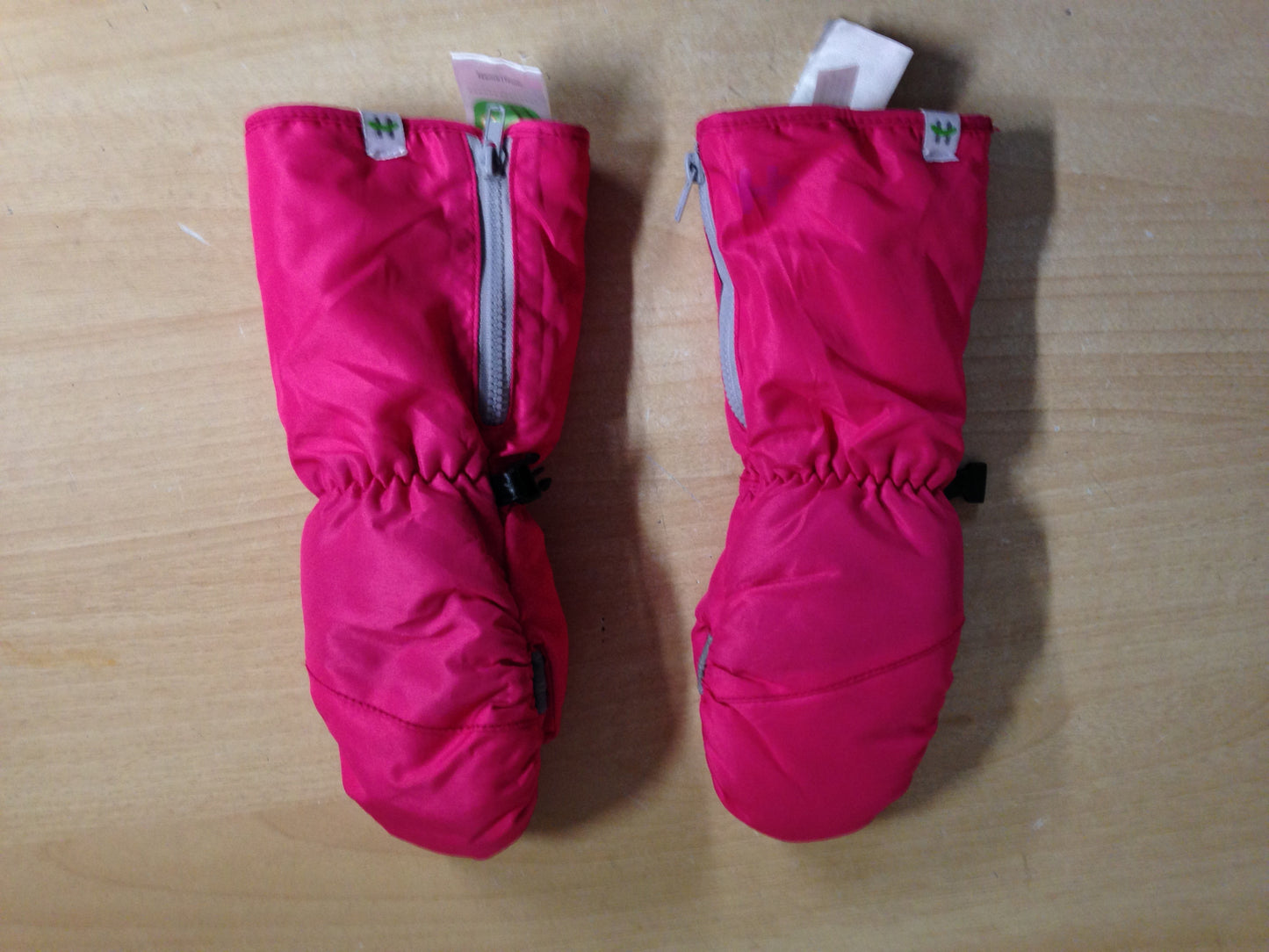Winter Gloves and Mitts Child Size 4-6 Hot Paws Pink Excellent Snowboarding