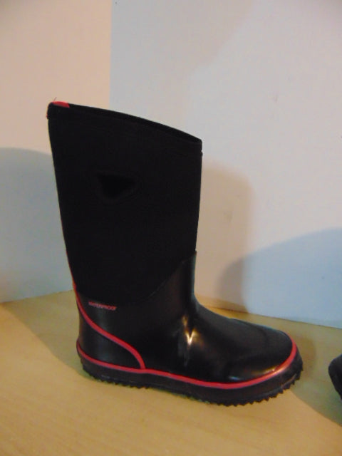 Bogs Style Child Size 4 Neoprene Rubber Rain Winter Boots Element Black Pink