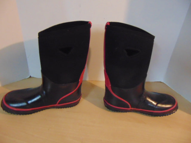 Bogs Style Child Size 4 Neoprene Rubber Rain Winter Boots Element Black Pink