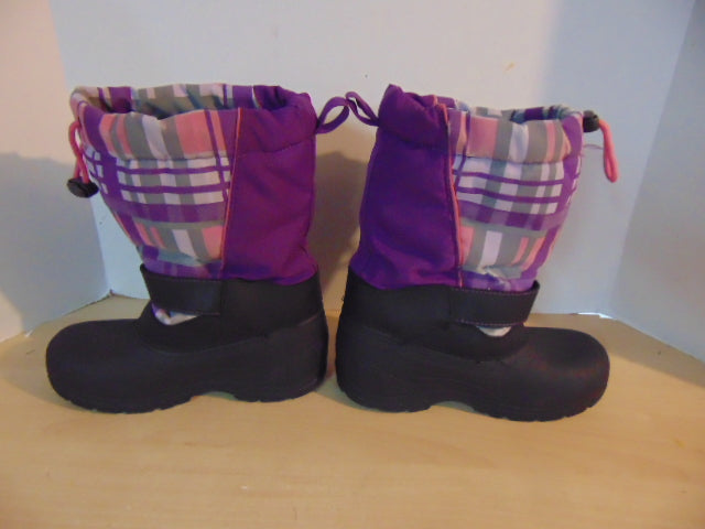 Winter Boots Child Size 4 Pink Purple Canadian