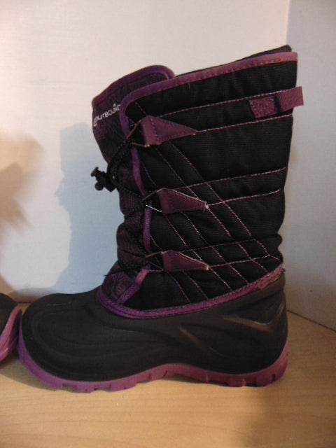 Winter Boots Child Size 5 Youth Outbound Purple and Black With Liner