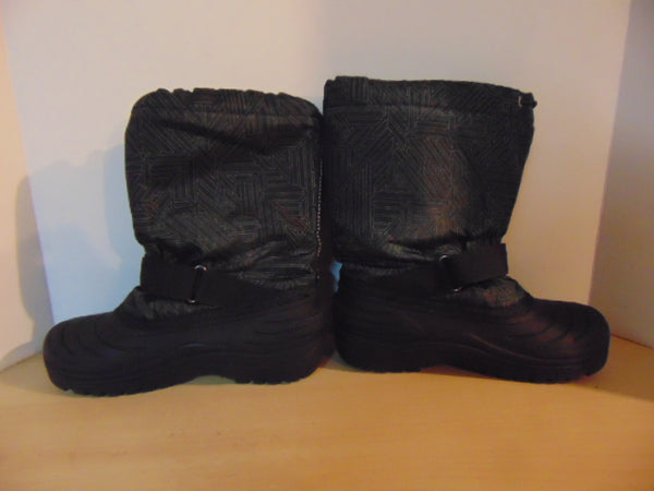 Winter Boots Child Size 5 Youth Outbound Black Grey With Liners Excellent