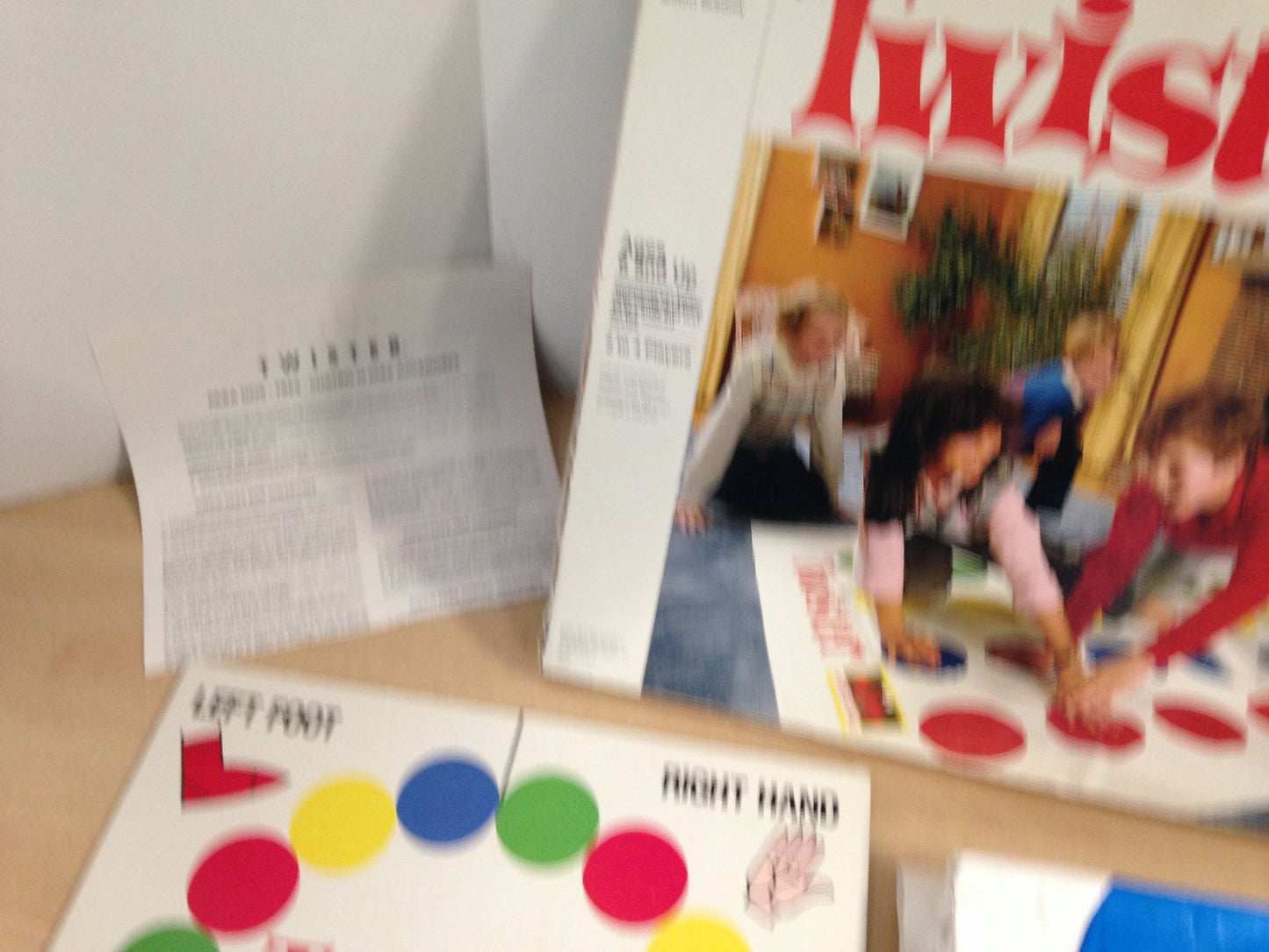 Y Game Twister Vintage Large Size Excellent Condition