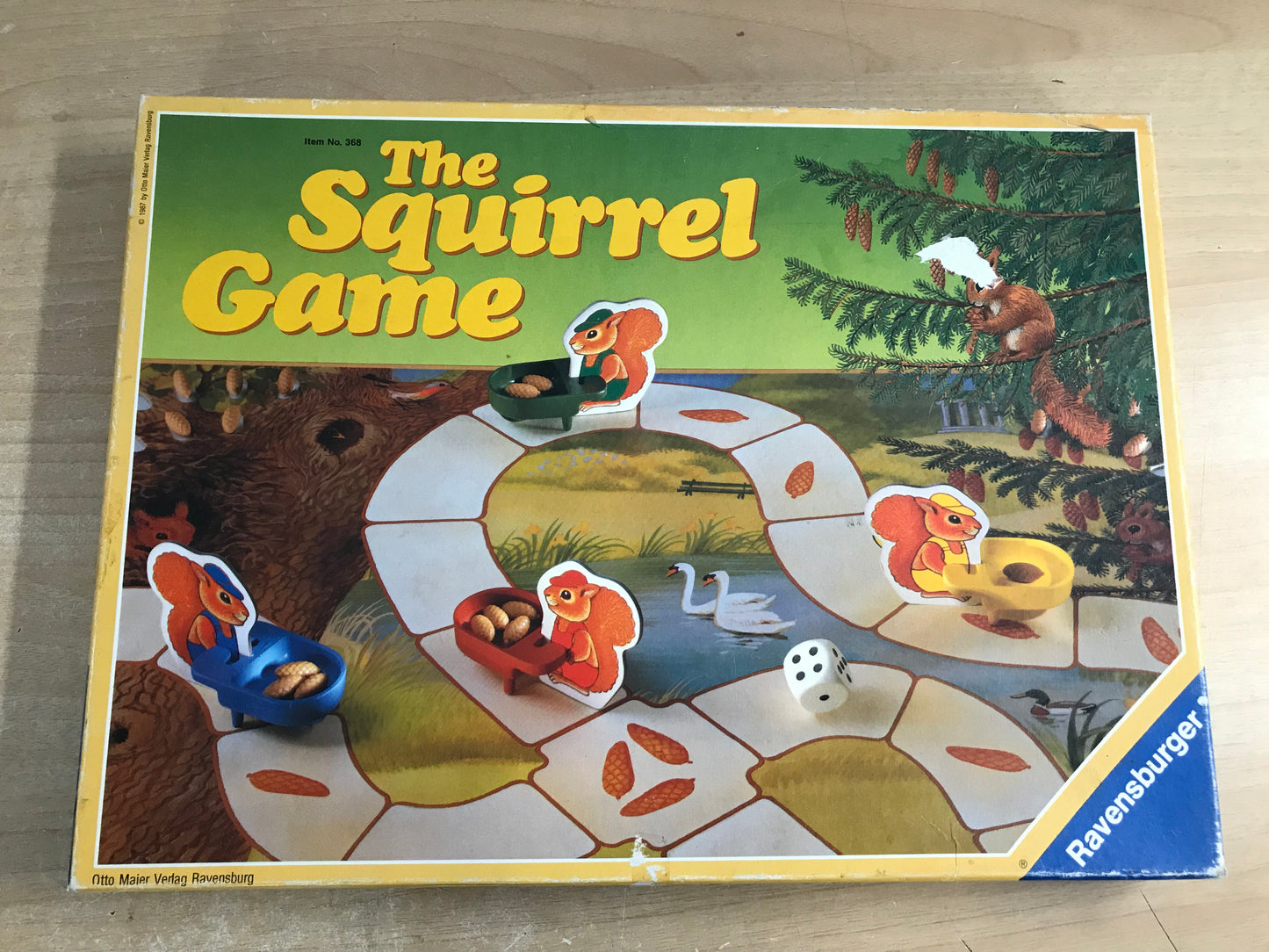 Y Game Child Ravensburger The Squirrel Game Age 5-10